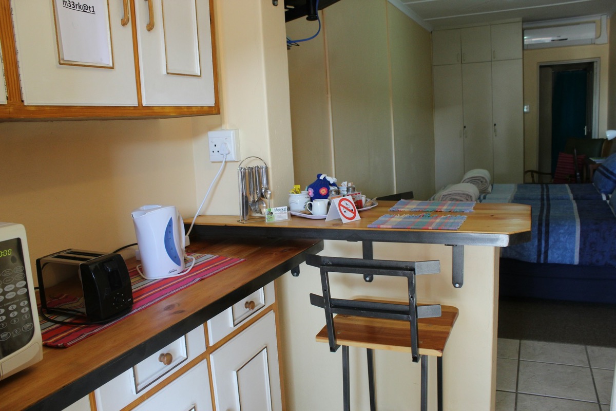 Cottage 5, photo 4 of 8
